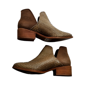 Kaanas Arabia Taupe Slip On Leather Ankle Boots Shoes‎ Booties Size 6M